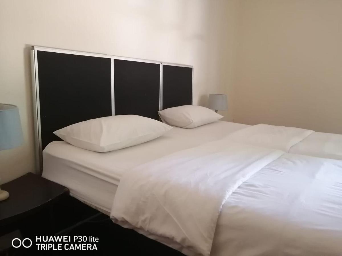 Rosebank Hostel Γιοχάνεσμπουργκ Εξωτερικό φωτογραφία